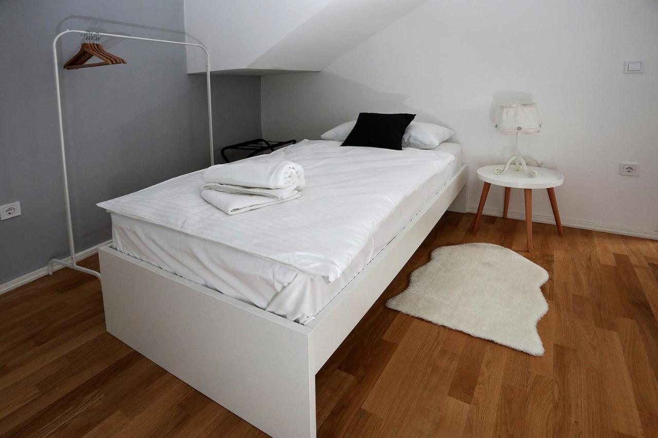 אוסילק Home Apartmani I Sobe מראה חיצוני תמונה