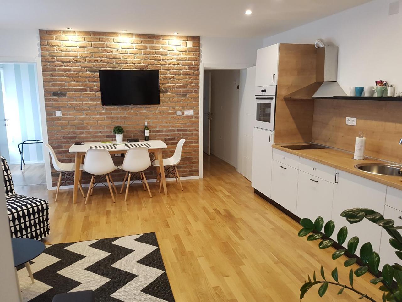 אוסילק Home Apartmani I Sobe מראה חיצוני תמונה